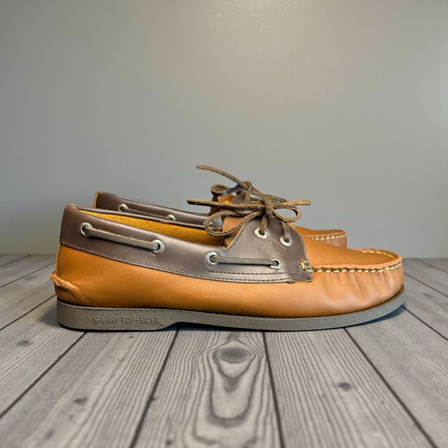 APACHE SPERRY CAFE CAFE 100 % CUERO