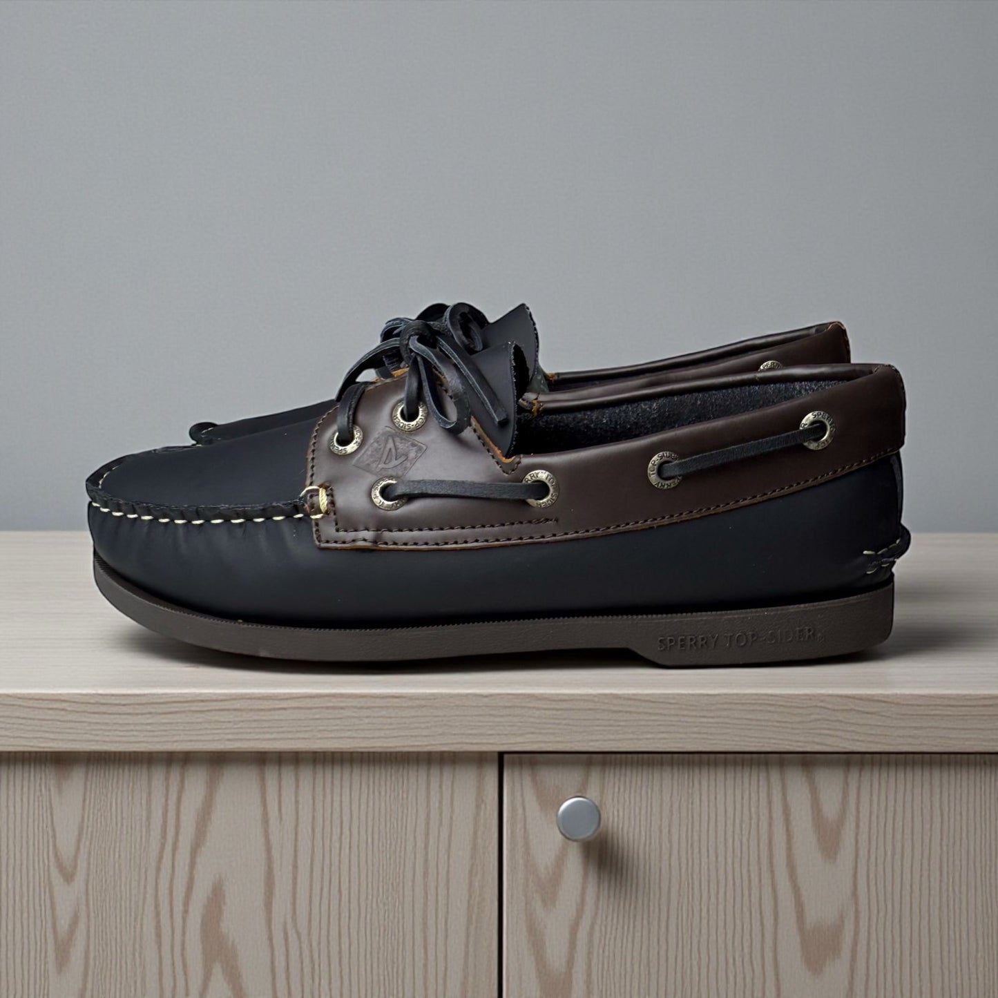 APACHE SPERRY CAFE CAFE 100 % CUERO