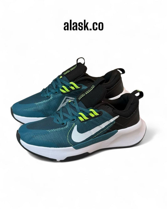 N I K E ZOOM  JUNIPER HOMBRE